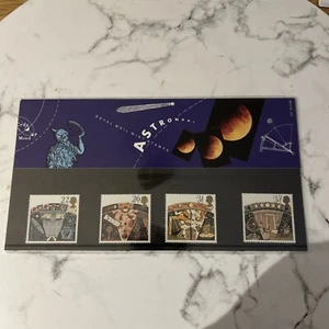Presentation Packs & Stamps 1981 to 1993. - Picture 1 of 2