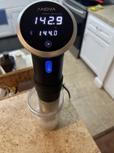 ANOVA PC 1.0 Sous Vide Precision Cooker, Bluetooth, 800W, W/Circulator - Picture 1 of 4