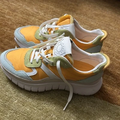 Cole Haan Zerogrand Upland Lace-Up Sneaker Women’s 5 - Image 1 of 4