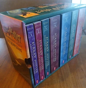 Harry Potter The Complete Series Box Set Paperback Collection JK Rowling 7 Books - Picture 1 of 24