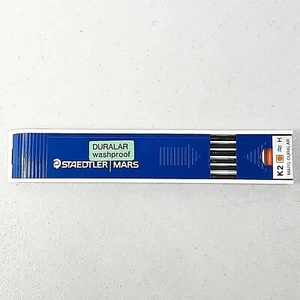 Nuevo Staedtler-Mars 20030 K2 Duralar Paquete De 12 Cables De Dibujo A Prueba De Lavable - Nuevo En Caja - Imagen 1 de 3
