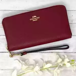 Cartera Coach Larga con Cremallera Alrededor en Cuero Rojo C3441 Nueva Con Etiquetas - Imagen 1 de 6