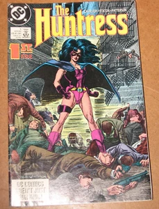 RIESIGES KONVOLUT 19 DC COMICS HUNTRESS Batman Robin Predator + mehr - Bild 1 von 20