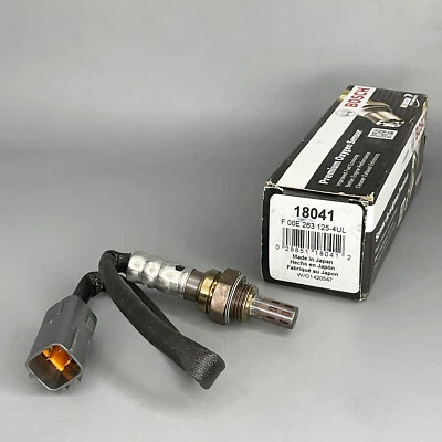 For 2010-2013 Mazda 3 3 Sport 18041 Downstream BOSCH GENUINE OXYGEN SENSOR - Image 1 of 4