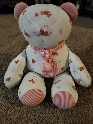 Oso de peluche Ralph Lauren, bufanda rosa con logotipo bordado, **agujero en la parte posterior** ver foto Foto 1 de 4