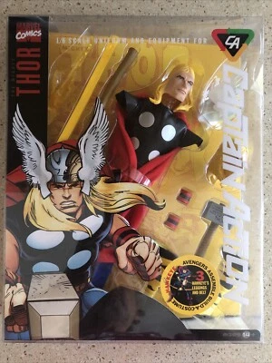 Uniforme e equipamento Thor Captain Action Marvel Comics com peças de Gavião Arqueiro - Imagem 1 de 4