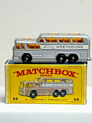 Matchbox No. 66 Greyhound Bus with Original Box, Nice - Image 1 of 4