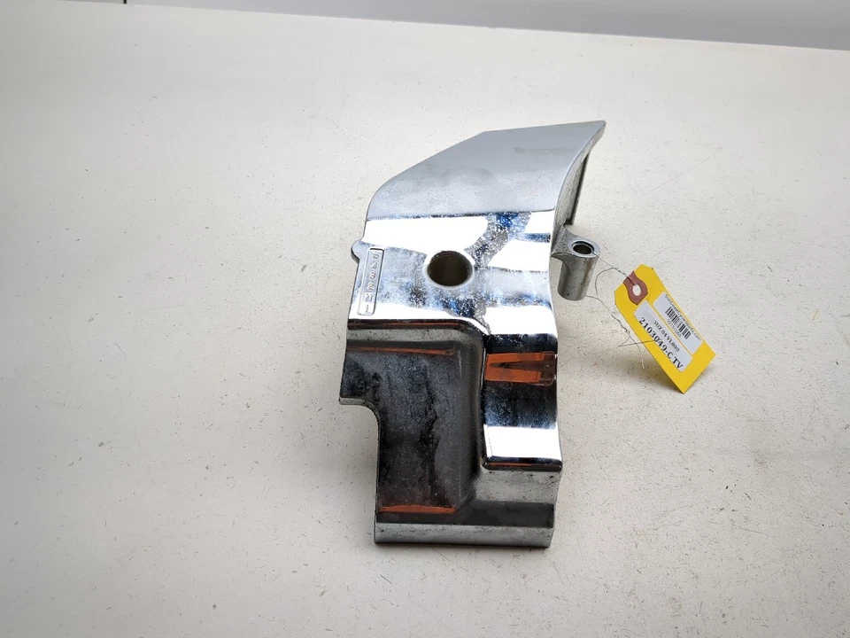 92-04 Cubierta de piñón delantero cromado Suzuki VL 800 Intruder Foto 1 de 4