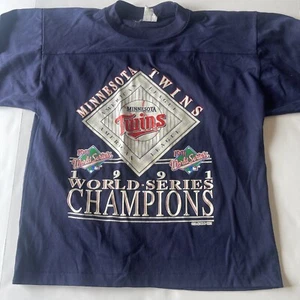 Vtg Minnesota Twins Youth Size Large 14/16 1991 World Champions Single Stitch  - Picture 1 of 14