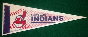 CLEVELAND INDIANS VINTAGE MLB LICENSED MINI PENNANT, NEW  - Picture 1 of 1