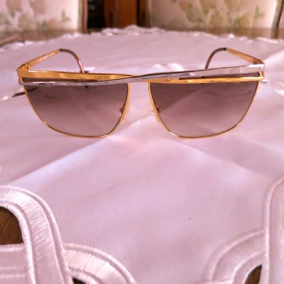 Gafas de sol Laura Biagiotti monturas doradas HECHAS EN ITALIA 135 110/S 52L Foto 1 de 4