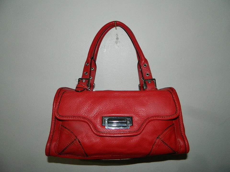 BOLSO DE MANO MÁXIMO DE CUERO GRANULADO ROJO Foto 1 de 4