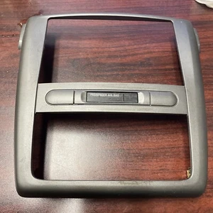 05 06 07 08 09 10 Chevy Cobalt Dash Center AC Radio Cover Bezel Trim Panel OEM - Picture 1 of 10
