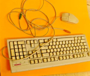 Compaq KB-5923 Wired PS/2 Keyboard Vintage - Picture 1 of 13