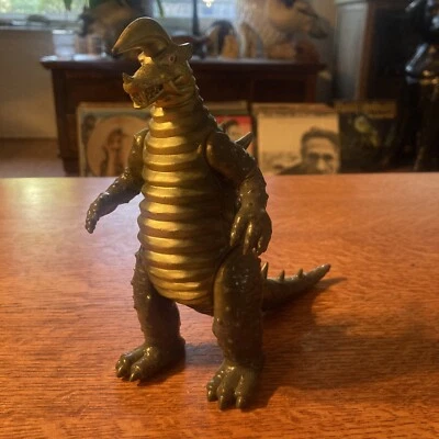 ULTRAMAN Black King 1983 Bandai Ultra Monster sin etiqueta sofubi kaiju Foto 1 de 4