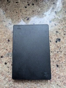 seagate 2tb external hard drive FOR PARTS - Afbeelding 1 van 1