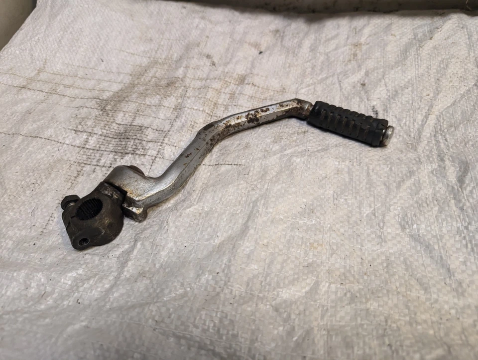 Винтажный 1974-1977 Yamaha TY250 Kick Starter 434-15620-00 новый Kick резиновый - Изображение 1 из 4