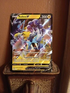 Raikou V 048/172 Swsh09: Brilliant Stars Holo - Imagen 1 de 2