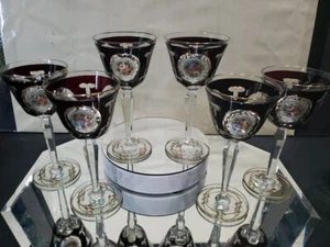 (6) Rari bicchieri da vino 7-1/4" rosso rubino taglio a chiaro cammeo floreale antico bohemien - Foto 1 di 23
