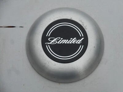 FORD EXPLORER LIMITED WHEEL CENTER CAP 1999-2001 OEM F67A-1A096-HA - Image 1 of 4