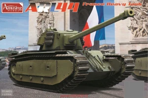 Amusing Hobby AH35A025 1/35 ARL44 1/35 FRANCE HEAVY TANK Model Kit - Picture 1 of 9