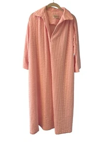 Vintage Pink Textured Zip-Front Lounge Robe Size M Brownstone Studio Made In USA - Picture 1 of 6