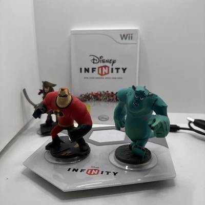 Nintendo Wii - Disney Infinity 1.0 mit Portal Base + 3 Figuren - Bild 1 von 4