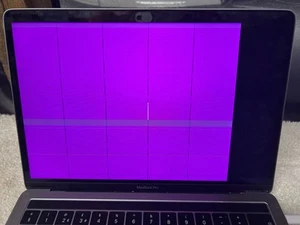 Apple MacBook Pro 13.3" (128 GB SSD, Intel Core i5 8th Gen., 3.90 GHz, 8GB)... - Afbeelding 1 van 5