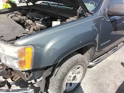 (LOCAL PICKUP ONLY) Driver Left Fender Fits 07-14 SIERRA 2500 PICKUP 2984398 - Image 1 of 4