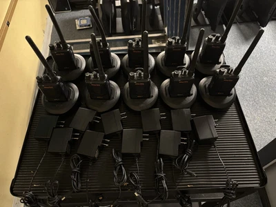 Lot of 10 Motorola Mag One BPR40 150-174M 5W 8CH Ni-MH Walkie Talkies Used - Image 1 of 3