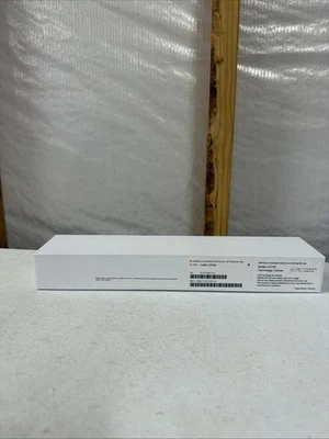 Apple Watch SE 2nd Gen 41MM (White) CELLULAR (Grade A) - Image 1 of 4