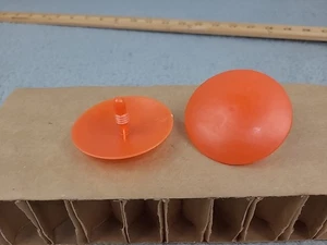 Little Tikes Acogedor Cupé Niño Tamaño Coche Par Luz Trasera Repuesto NUEVO - Imagen 1 de 3