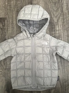 The North Face Baby Thermoball Eco Kapuzenjacke Meld Grey 12-18 Monate - Bild 1 von 8