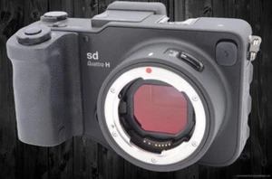 SIGMA sd Quattro H Mirrorless Camera Body Only MAJ501 - Picture 1 of 4