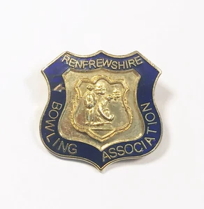 Insignia de cuencos deportivos pinback esmaltada vintage de la Asociación de Bolos Renfrewshire - Imagen 1 de 2