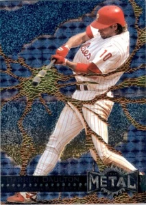 1996 Fleer Metal Universe #208 Darren Daulton - Picture 1 of 2