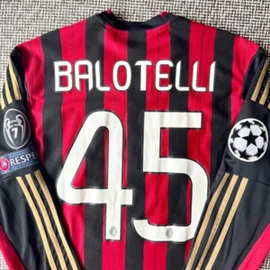 AC Milan Balotelli Home 2013 2014 Adidas Long Sleeve Jersey Maglia Size M Rare - Picture 1 of 16