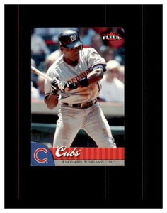 2007 Fleer Mini Die Cuts Chicago Cubs Baseball Card #2 Alfonso Soriano