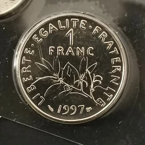 1 FRANC 1997 BU SEEDER 15000 EX. / SEALED FROM THE BOX SET / FRANCE - Picture 1 of 2