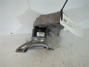 Range Rover Evoque 2012-2018 2179 Engine Mount (passenger Side) BJ326F012AB M9 - Picture 1 of 12