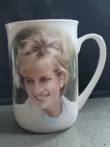 Princess Diana Tribute Cup with Tribute Text and Rose Photo - Picture 1 of 3
