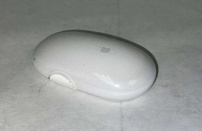 Apple Wireless Mouse A1015 EMC 1938  Genuine - Image 1 of 3