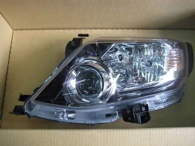 GENUINE TOYOTA FORTUNER 2013-15 XENON HEADLIGHT LH - Image 1 of 4