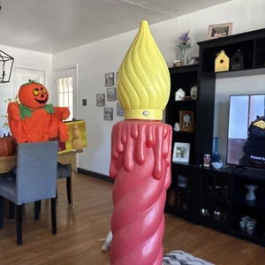 Molde soplado Navidad vacaciones vela patio decoración 36” alto rojo amarillo llama funcionando - Imagen 1 de 3