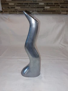Vtg 11-3/4" Solid Heavy Aluminum Candlestick Holder Sculpture by Anna Everlund - Bild 1 von 6