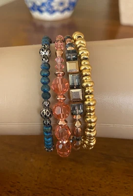 Lote de 4 pulseras con cuentas Alex & Ani oro rosa azul Foto 1 de 4