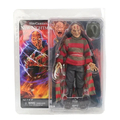 Figura Retro NECA Pesadilla en Elm Street: Nueva Pesadilla Freddy 8" Foto 1 de 4