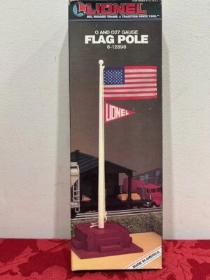 Lionel 6-12898 O/O27 Flagpole W/ Lionel Pennant - Image 1 of 4