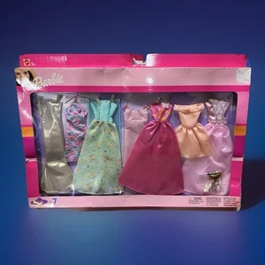 Barbie Doll 7 fashion Gift Pack Celebrity Dress Set Mattel 68214 NRFP NIP ๐ธ - Picture 1 of 9