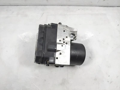 2007-2008 Lexus Es350 Vsa Abs Pump Modulator *Module Casing Is Cracked - Image 1 of 4
